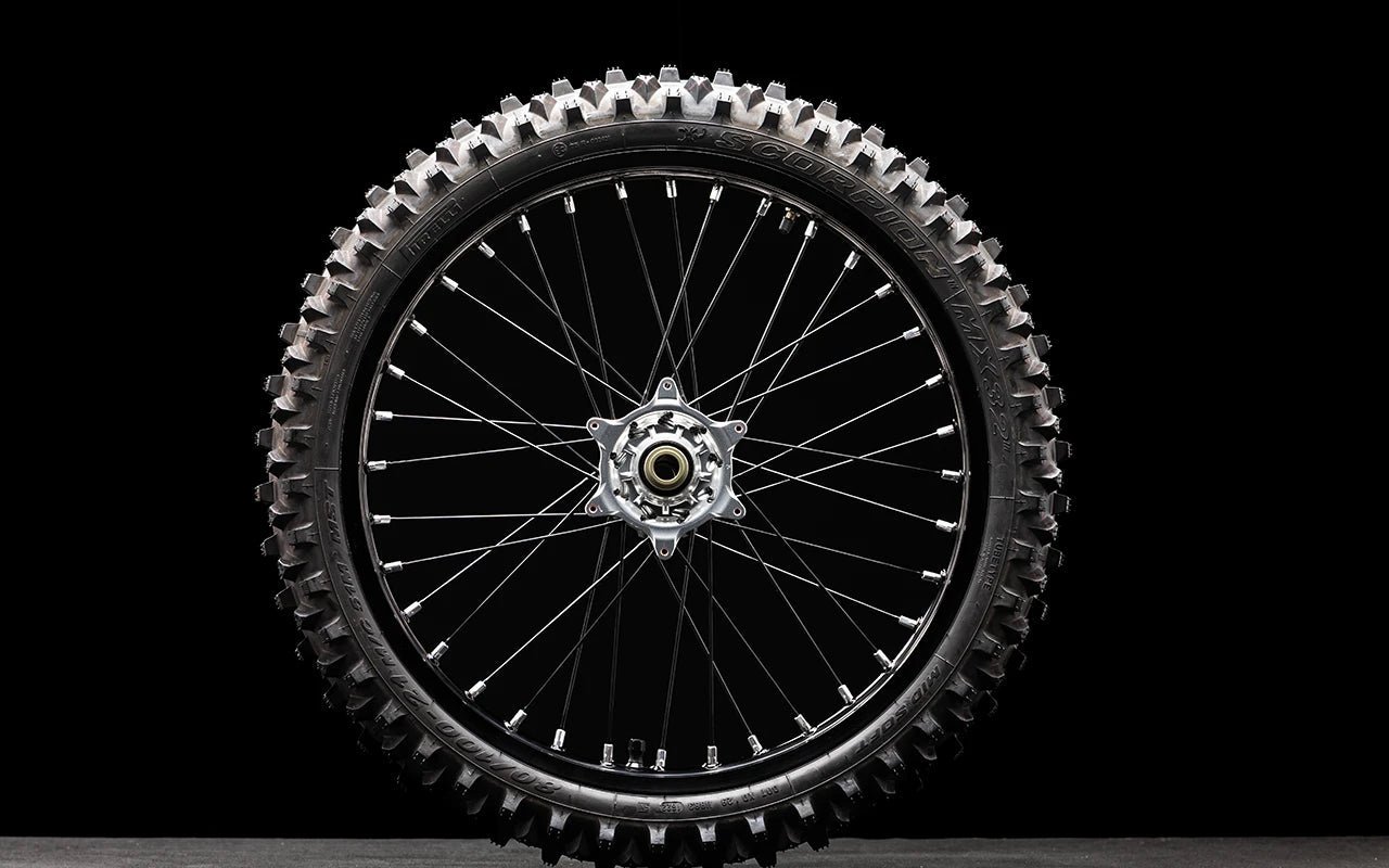 STARK VARG Complete Front Wheel (Spacers Not Included)